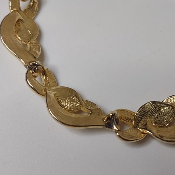 Gold Tone Metal Bracelet With Clear Stones - Picture 14 of 15